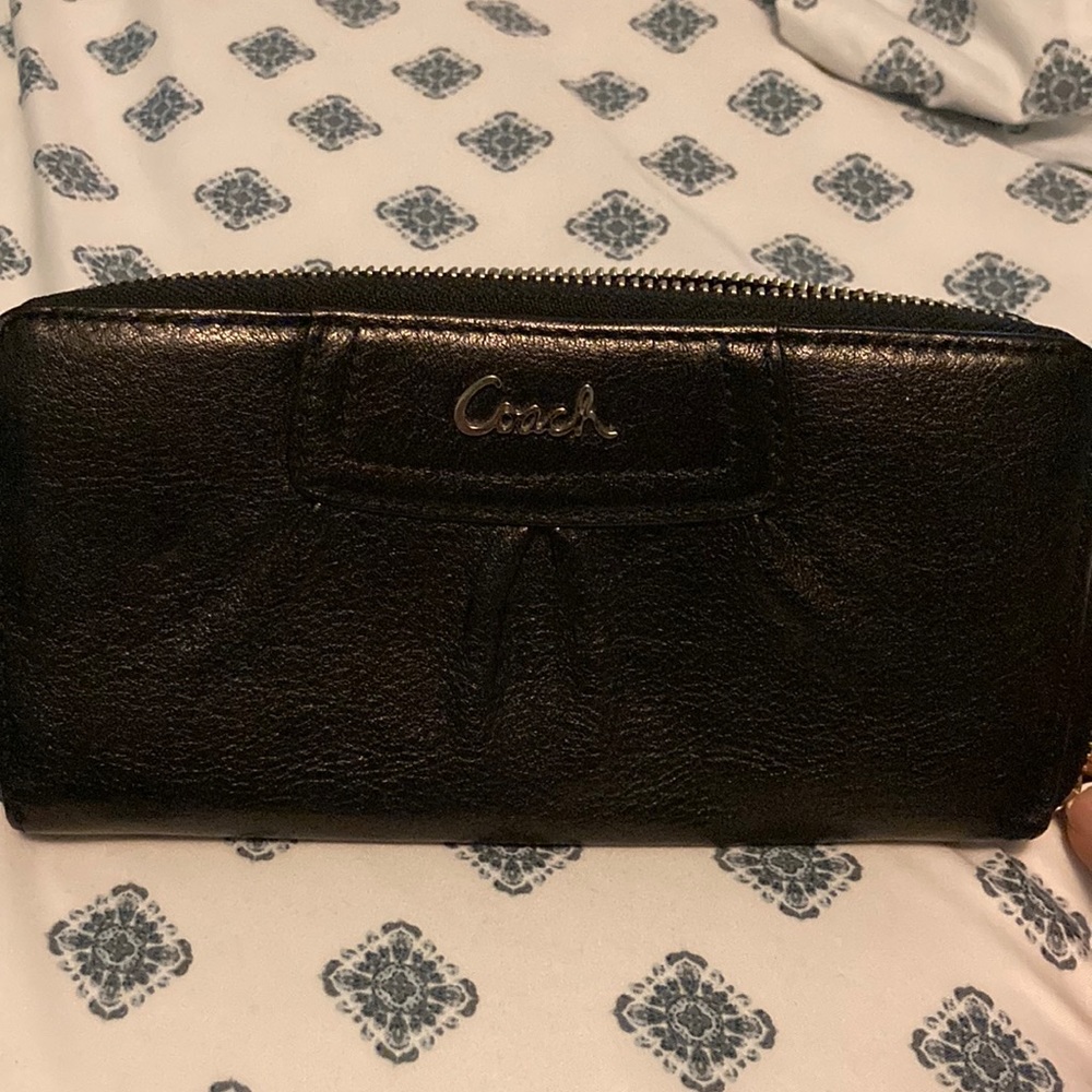 Coach Accordion wallet